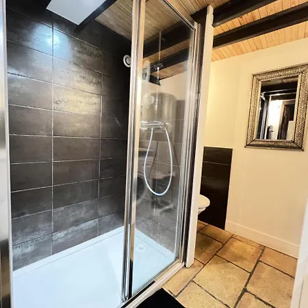A - Romance - Gayopptls00 Mae-7231 Apartamento *